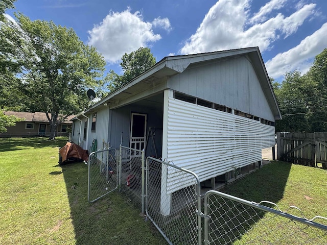 view of side of home