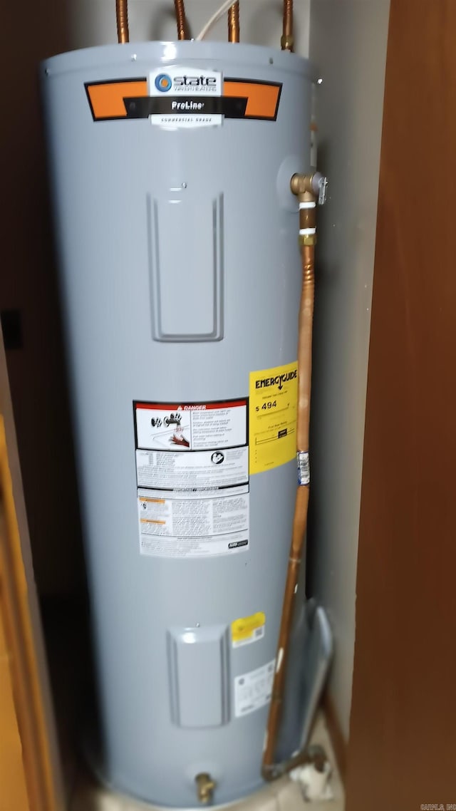 162 Cloverdale, Searcy, AR 72143 - utilities with electric water heater