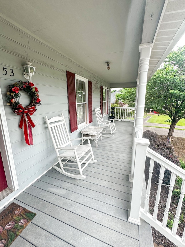 53 White Oak Cir, Searcy, AR 72143 - deck with covered porch