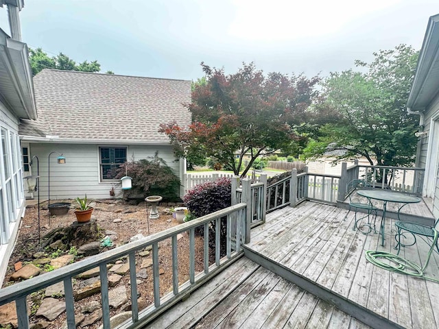 53 White Oak Cir, Searcy, AR 72143 - wooden terrace featuring fence
