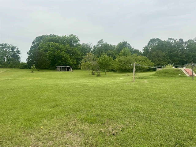 105 Traci Ln, Heber Springs, AR 72543 - view of green lawn