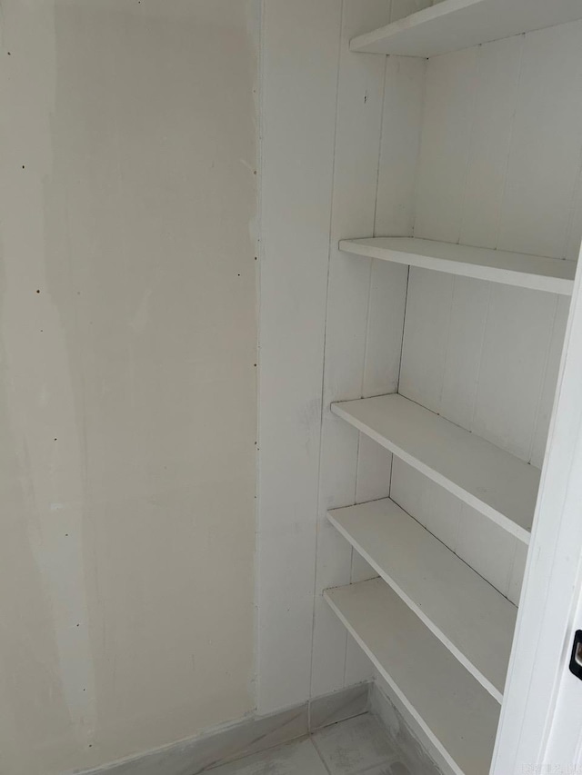 601 N Hickory, Searcy, AR 72143 - view of pantry