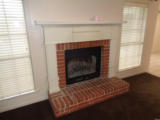 6 Jack Nicklaus Cv, Little Rock, AR 72210 - detailed view of a fireplace and baseboards