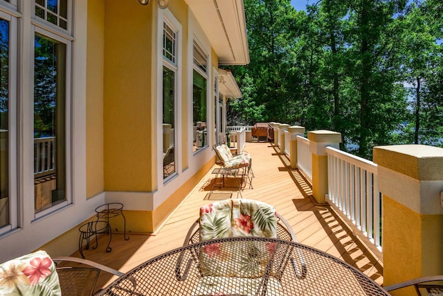 12 Sacedon Trce, Hot Springs Village, AR 71909 - deck featuring outdoor dining space
