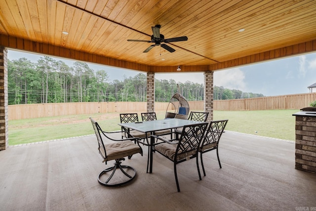 92 Hudson Dr, Sheridan, AR 72150 - view of patio / terrace with outdoor dining area and a ceiling fan