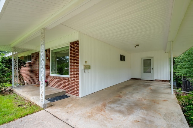 25 Barbara Cir, Little Rock, AR 72204 - porch with a carport