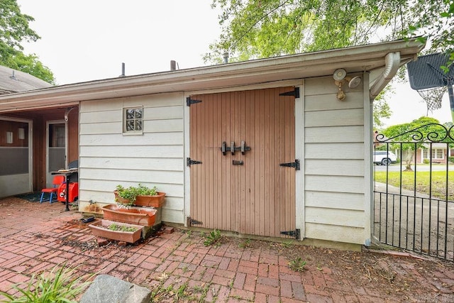 327 N Holloway Ave, El Dorado, AR 71730 - view of outdoor structure