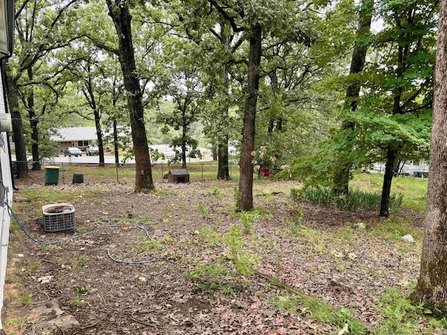 704 W 56th St, North Little Rock, AR 72118 - view of yard