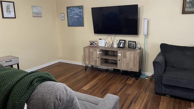 131 Sunny Gap, Conway, AR 72032 - living room featuring baseboards and wood finished floors
