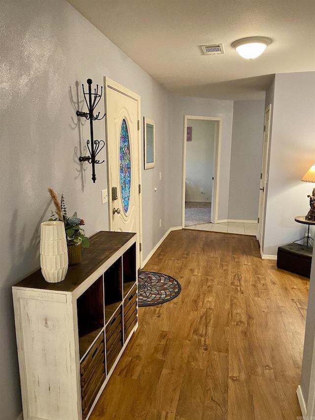 192 Shady Grove, Clarksville, AR 72830 - entryway with wood finished floors and baseboards