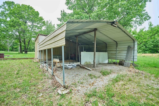 149 Firetower, Hardy, AR 72542 - view of outdoor structure with a carport