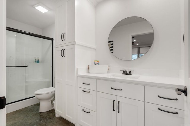 9 Lakeview Ter, Mount Ida, AR 71957 - full bathroom featuring toilet, a stall shower, and vanity