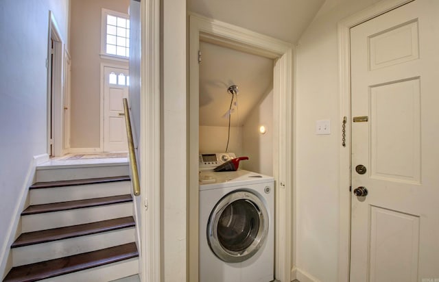 3901 Cedar Hill Rd, Little Rock, AR 72202 - washroom with washer / dryer