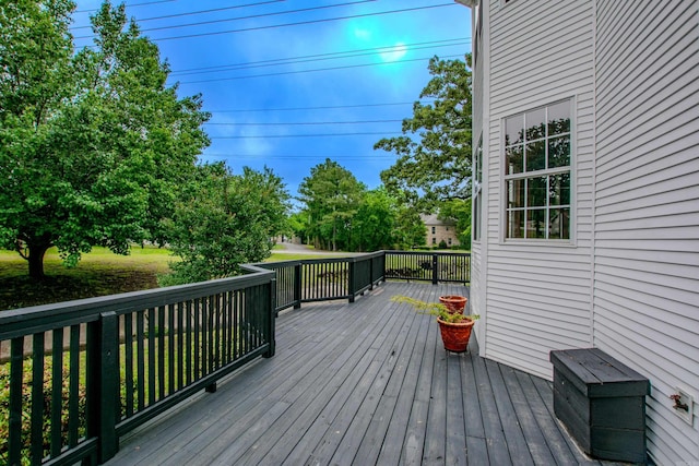 6220 Hopi Dr, North Little Rock, AR 72116 - view of wooden deck