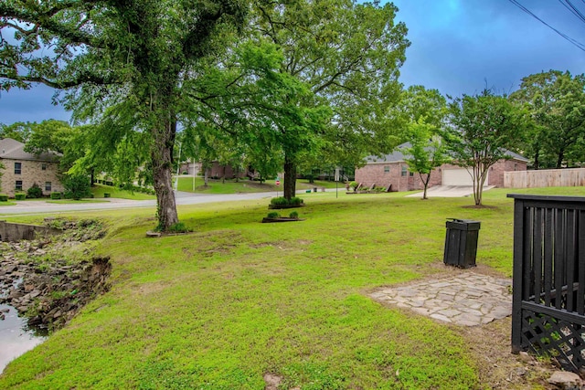 6220 Hopi Dr, North Little Rock, AR 72116 - view of yard