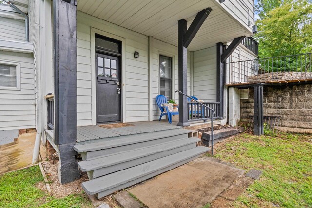 169 Crest St, Hot Springs, AR 71901 - entrance to property with a porch