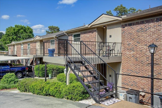 1201 Airport Rd Unit C12, Hot Springs, AR 71913 - view of property with stairs