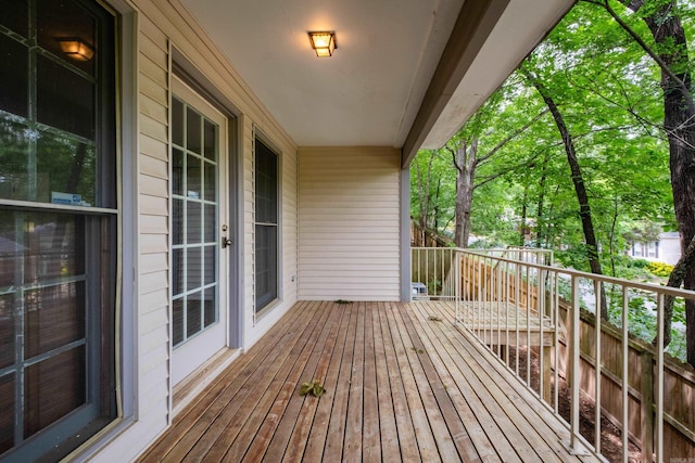 3501 Oakwood Rd Unit 9, Little Rock, AR 72202 - view of porch