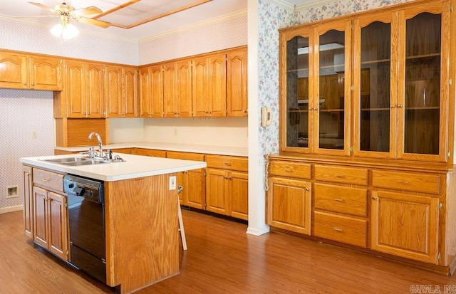 4 Hunter Ct, Little Rock, AR 72211 - kitchen with wallpapered walls, dishwasher, a sink, crown molding, and wood finished floors