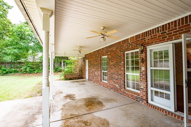 4 Hunter Ct, Little Rock, AR 72211 - view of patio featuring ceiling fan