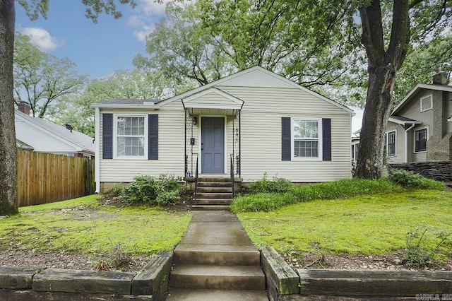804 N Clarkson Ave, Little Rock, AR 72205 - view of bungalow-style house