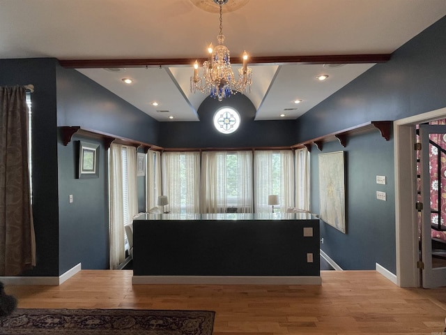 1349 Kahoka Rd, Mountain View, AR 72560 - living area with vaulted ceiling, light wood finished floors, a chandelier, recessed lighting, and baseboards