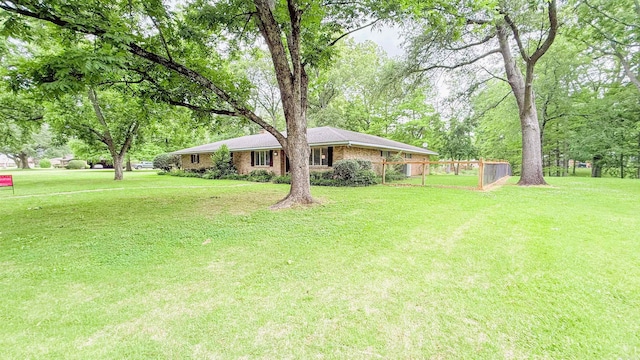 38 Wolfe, Mcgehee, AR 71654 - view of yard