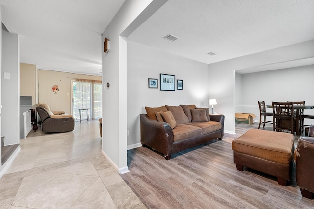 11801 Pleasant Frst, Little Rock, AR 72212 - living area with baseboards