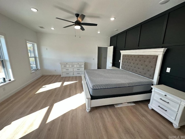 1656 Airport Dr, Mountain View, AR 72560 - bedroom with light wood-type flooring, recessed lighting, baseboards, and a ceiling fan