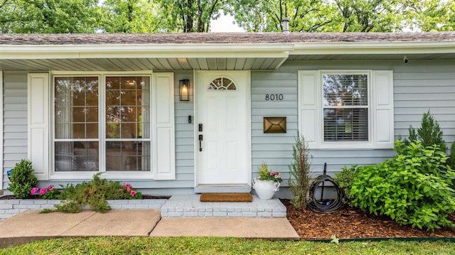 8010 Iowa Dr, Little Rock, AR 72227 - view of exterior entry