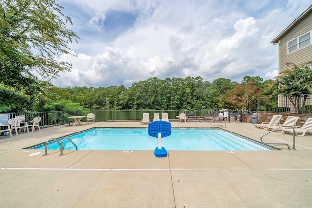 640 Ariridge Rd Unit D6, Hot Springs, AR 71913 - community pool featuring a patio area