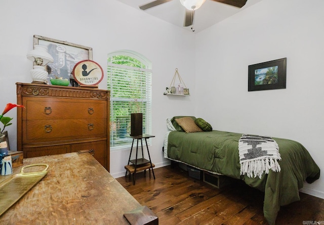 1112 Lawrence Ln, Benton, AR 72019 - bedroom with hardwood / wood-style floors and baseboards