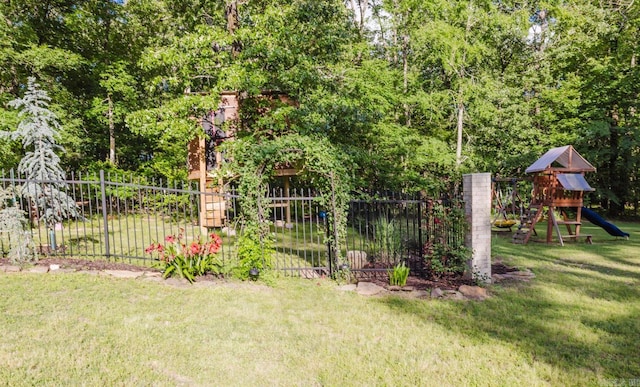 1112 Lawrence Ln, Benton, AR 72019 - view of yard with a playground