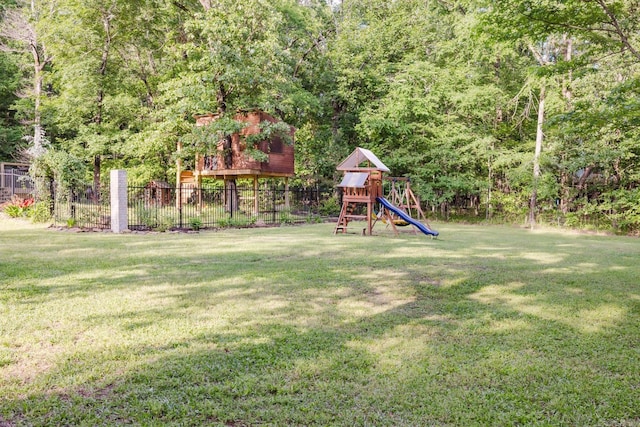 1112 Lawrence Ln, Benton, AR 72019 - view of yard with a playground