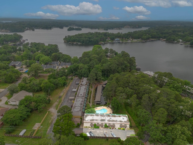 100 Discovery Bay Ln Unit 6, Hot Springs, AR 71913 - view of property location featuring a nearby body of water and a pool