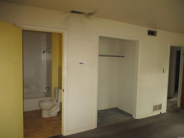 1407 E 38th St, Little Rock, AR 72206 - unfurnished bedroom with a closet