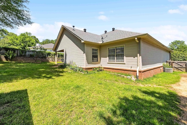 2806 Sundance Cir, Benton, AR 72015 - rear view of house with roof with shingles