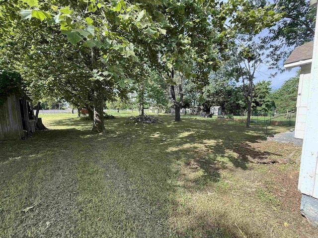 414 E 1st St, Rector, AR 72461 - view of yard