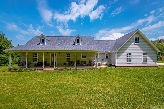 6221 Bray Dr, Benton, AR 72019 - rear view of house with roof with shingles and a lawn