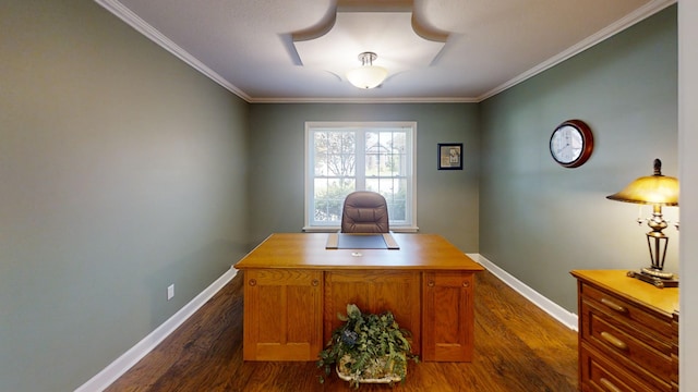 office featuring baseboards, dark wood-style floors, and crown molding