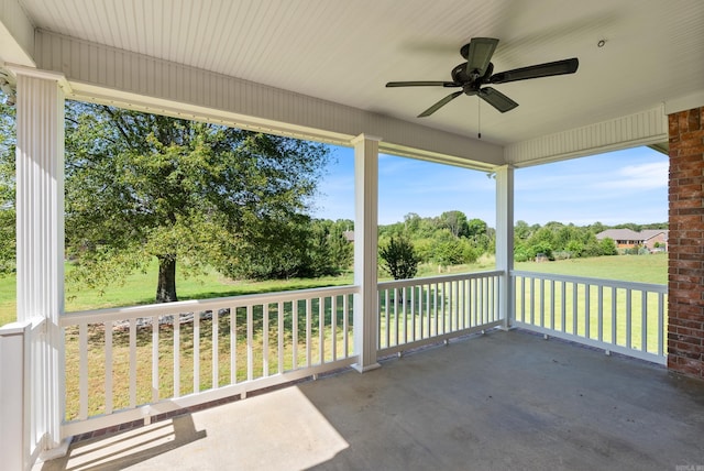 6 Donnie Cv, Greenbrier, AR 72058 - view of patio featuring a ceiling fan and view of wooded area