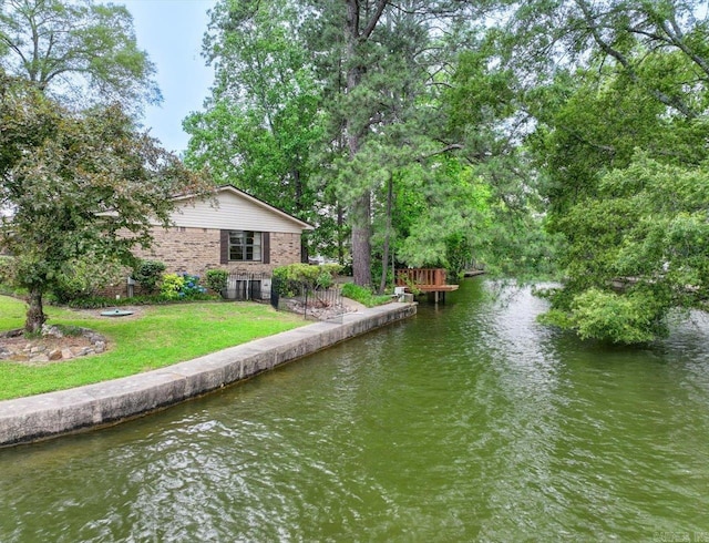 190 Woodlore Pt, Hot Springs, AR 71913 - dock area featuring a water view and a yard