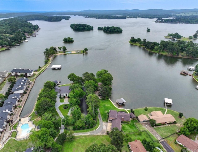 190 Woodlore Pt, Hot Springs, AR 71913 - aerial view of residential area featuring a nearby body of water