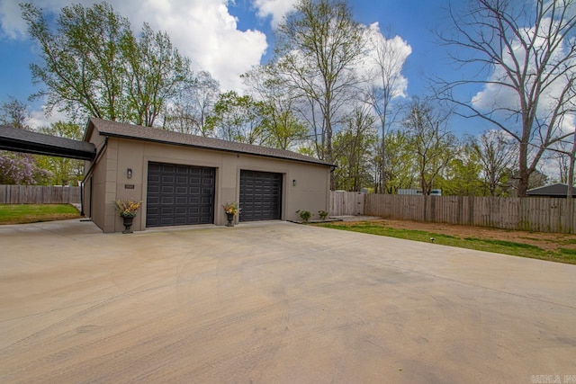 6020 Centark Ct, Alexander, AR 72002 - garage featuring concrete driveway
