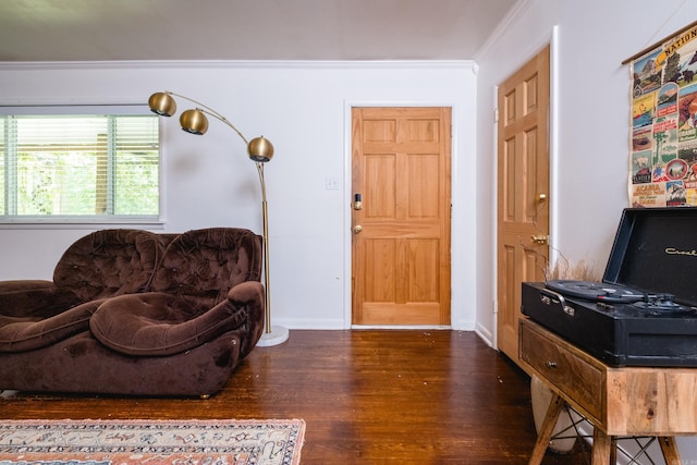 4500 Glenmere Rd, North Little Rock, AR 72116 - foyer featuring wood finished floors, crown molding, and baseboards