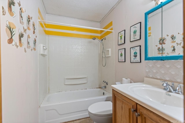 766 Grant 735 Rd, Sheridan, AR 72150 - bathroom with toilet, vanity, tub / shower combination, and a textured ceiling