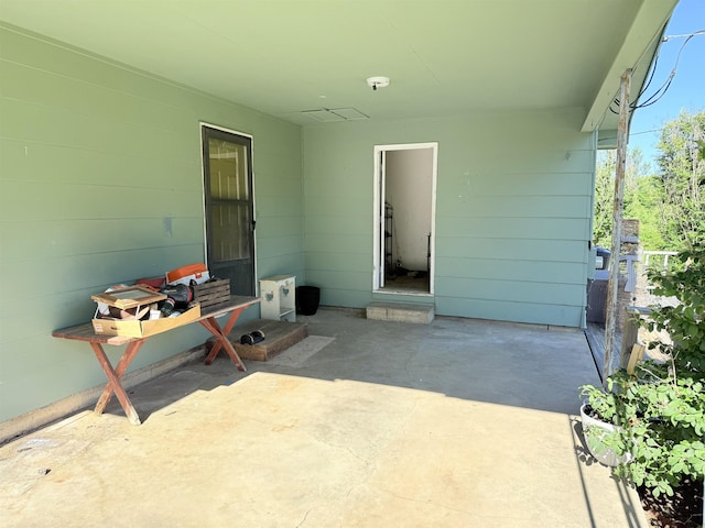 147 Winfree Ln, Melbourne, AR 72556 - view of patio / terrace
