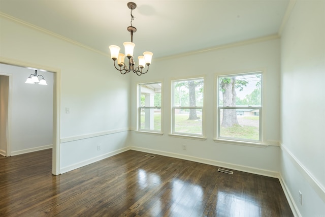 919 River Rdg, Benton, AR 72019 - spare room with a chandelier, healthy amount of natural light, crown molding, dark wood finished floors, and baseboards