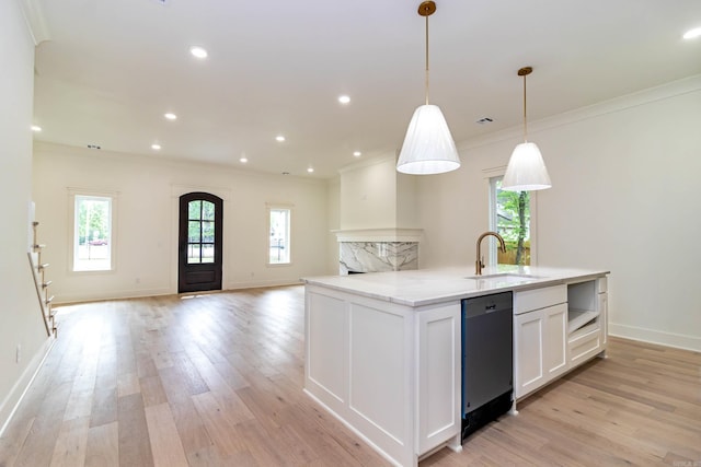 1615 N Garland Ave, Fayetteville, AR 72703 - kitchen featuring a sink, dishwasher, crown molding, white cabinets, and light wood-style flooring