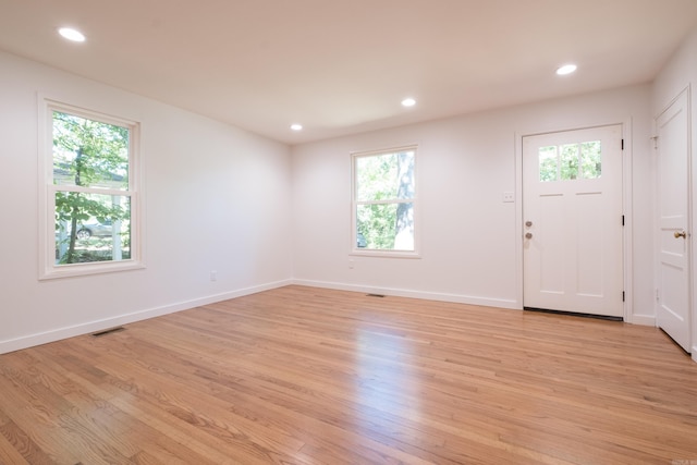 700 N Taylor St, Little Rock, AR 72205 - entryway with light wood-style floors, recessed lighting, and baseboards